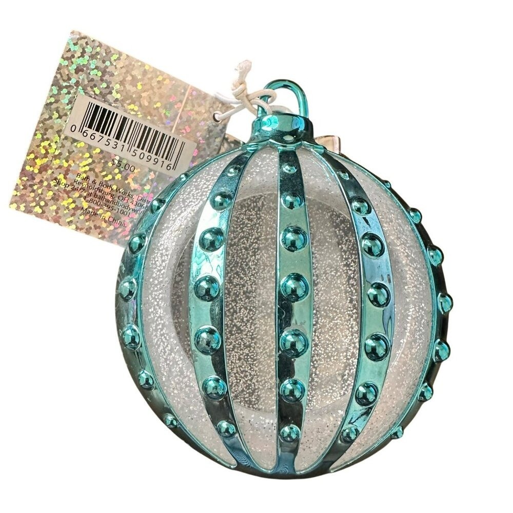 Bath & Body Works Blue Holiday Ornament Silver Bow Air Freshener Scentportable - Picture 5 of 6